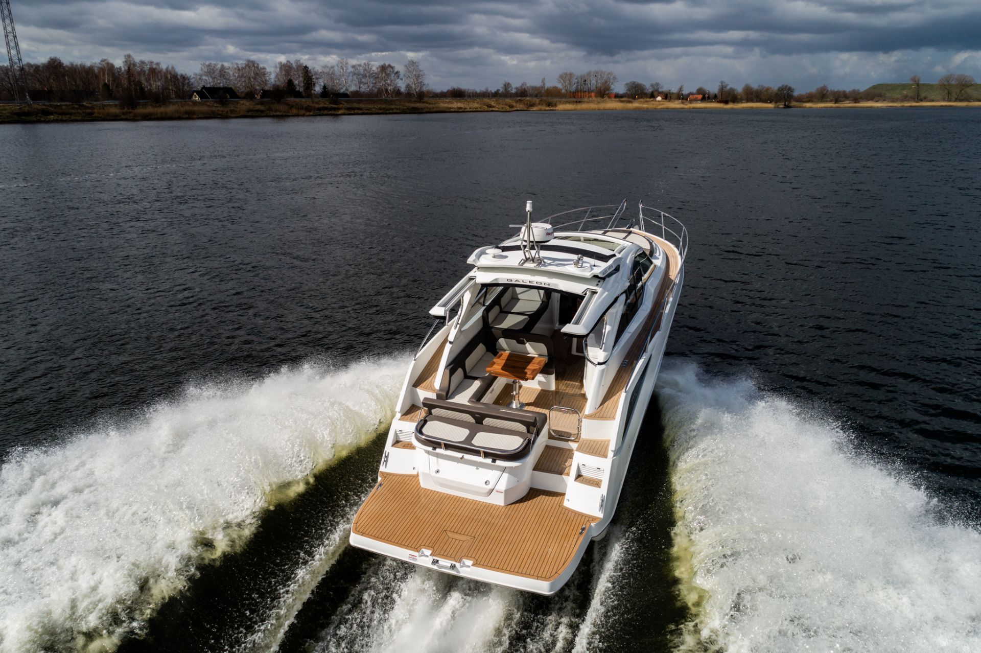 Galeon 405 HTS