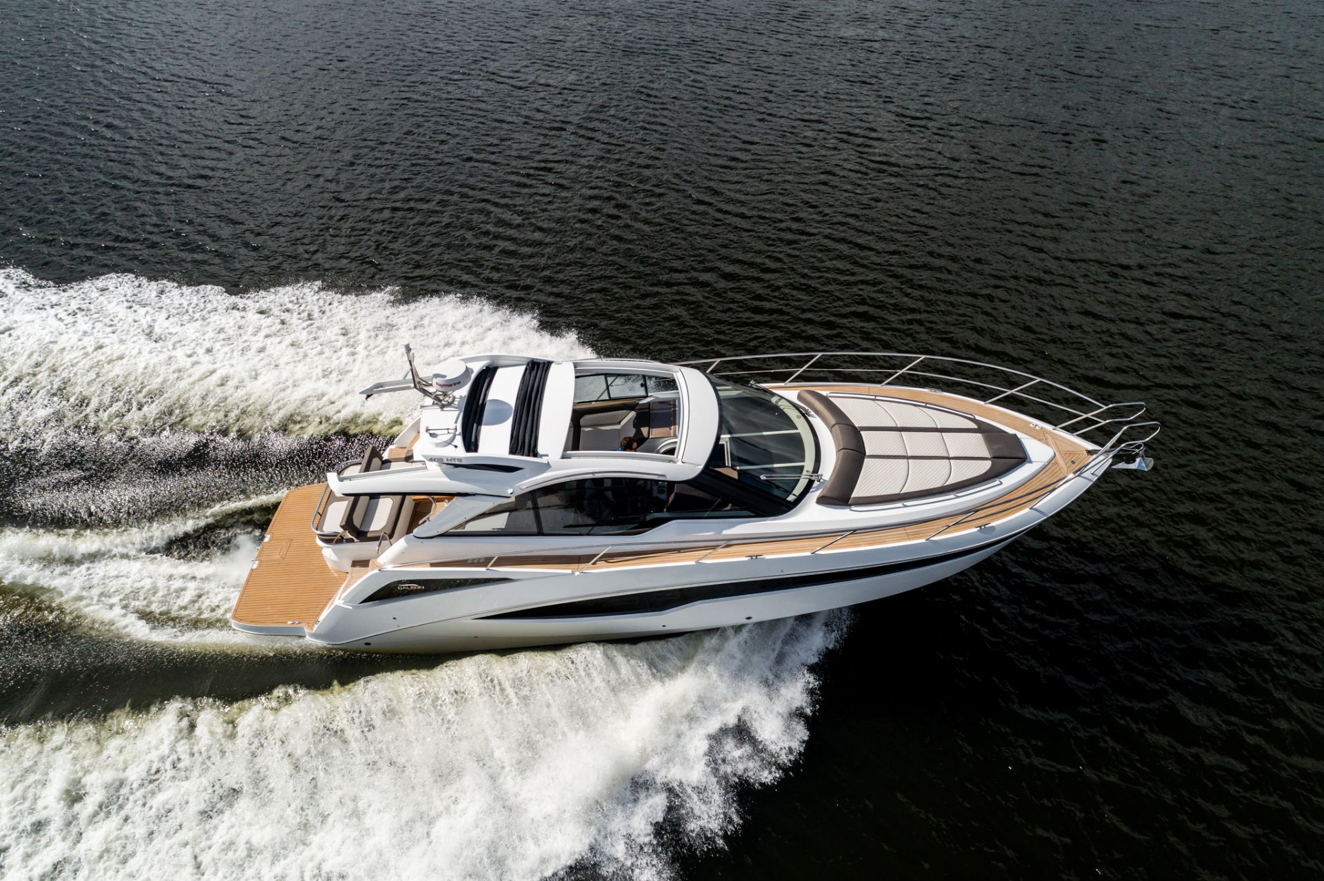 Galeon 405 HTS